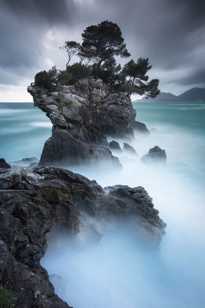 Photograph Giovanni Laudicina Sea Breath on One Eyeland