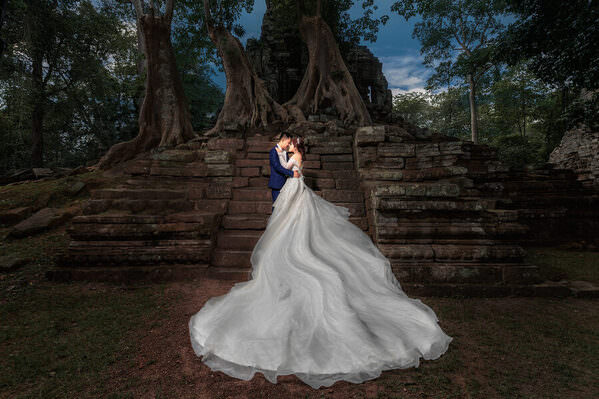 Photograph Phorn Phorn Jee Couple Together on One Eyeland