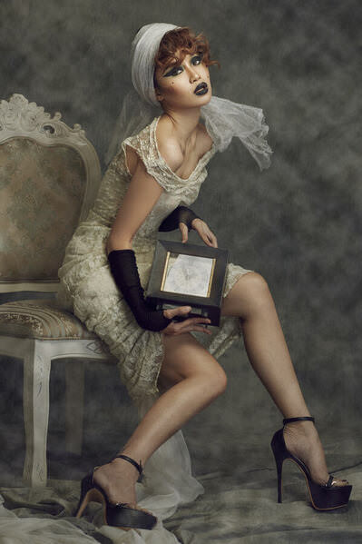 Photograph Berry Holly Bride With Watch on One Eyeland