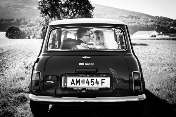 Photograph Michael Foels Mini on One Eyeland