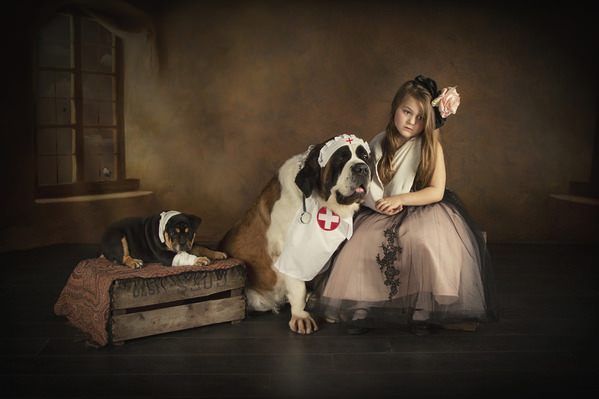 Photograph Carola Kayen Mouthaan Nurse Destiny on One Eyeland