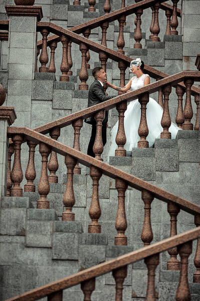 Photograph Pavel Pomoleyko Newlywed on One Eyeland
