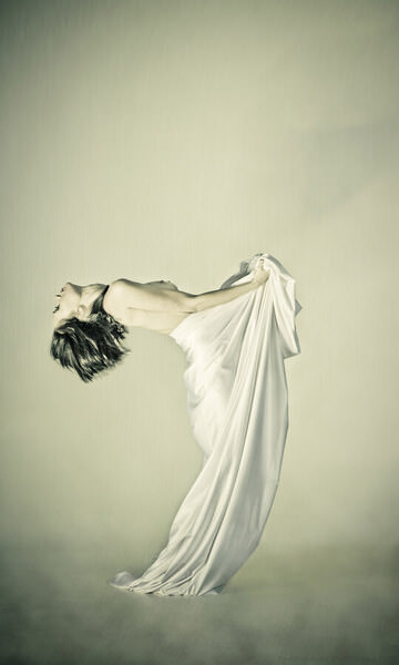 Photograph Nanouk El Gamal Wijchers Mucha S Dance on One Eyeland