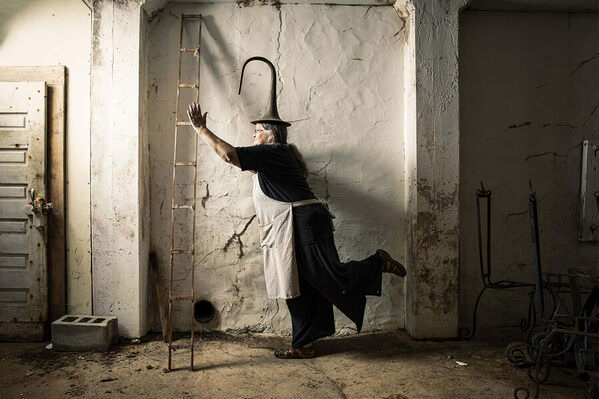 Photograph Andy Goodwin Wisconsin Driftless Artists on One Eyeland
