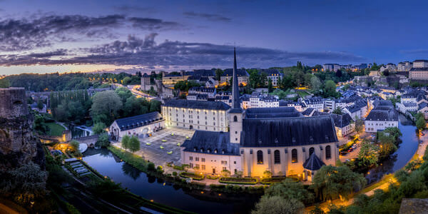 Photograph Marc Barthelemy A City Is Waking Up on One Eyeland