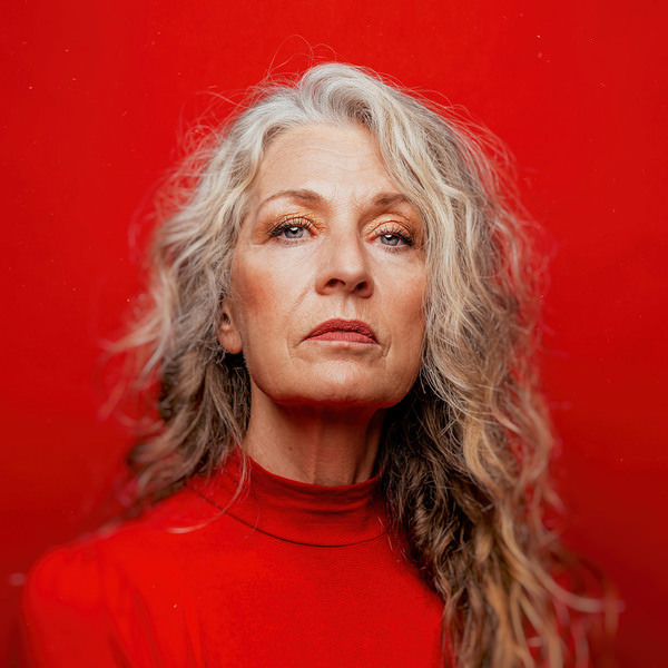 Photograph Ian Ross Pettigrew Susan on One Eyeland