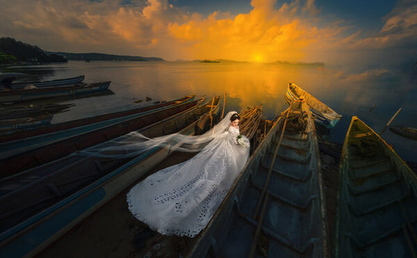 Photograph Pore Ooi Brides Alone on One Eyeland