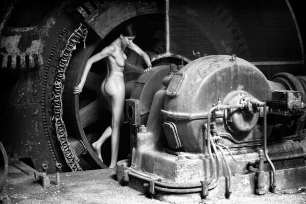 Photograph Roberto Manetta Machinery on One Eyeland