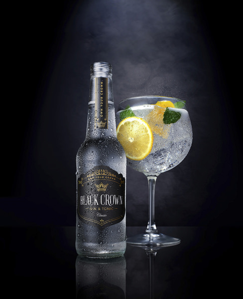 Photograph Curtis Gallon Black Crown Lemon on One Eyeland
