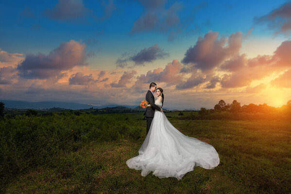 Photograph Phorn Phorn Jee Couple Together on One Eyeland