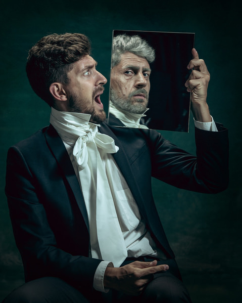 Photograph Lustre Photoproduction Dorian Gray on One Eyeland