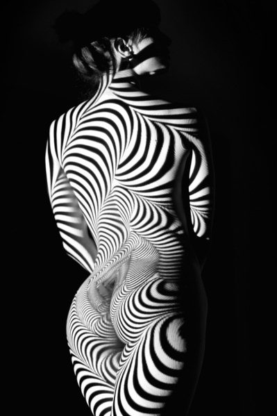 Photograph Max Solve Illusion on One Eyeland