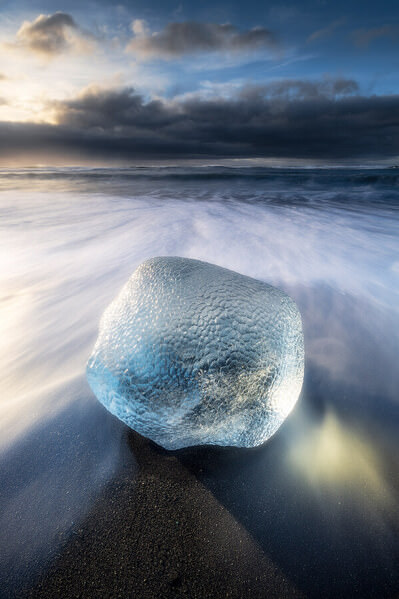 Photograph Joffrey Briaud Ice Cube on One Eyeland