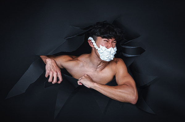 Photograph Bruce Jung Breakthrough Pandemic on One Eyeland