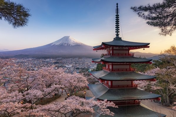 Photograph Wataru Aoki The Beauty Of Japan on One Eyeland