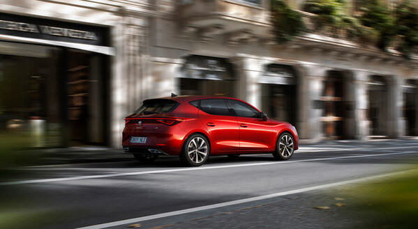 Photograph David Casas The New Seat Leon Fr on One Eyeland