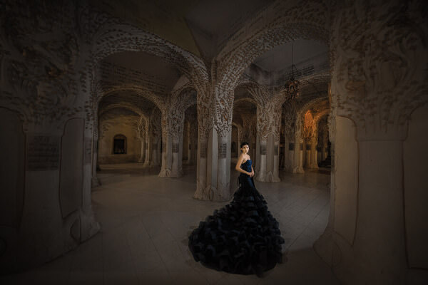 Photograph Pore Ooi Brides Alone on One Eyeland