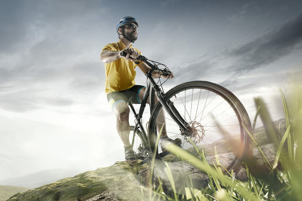 Photograph Lustre Photoproduction Cyclist on One Eyeland