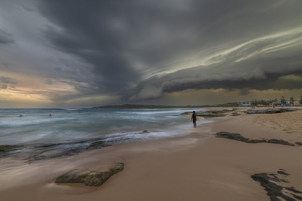 Photograph Steve Turner Waiting For The Storm on One Eyeland
