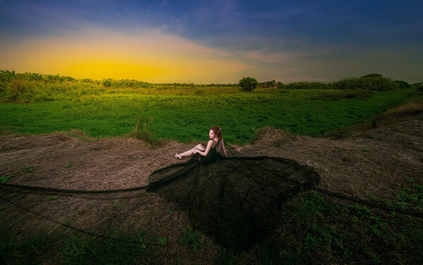 Photograph Pore Ooi Brides Alone on One Eyeland