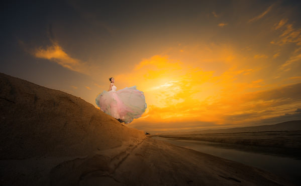 Photograph Pore Ooi Brides Alone on One Eyeland