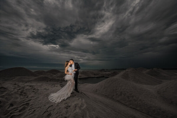 Photograph Pore Ooi Couple Together on One Eyeland
