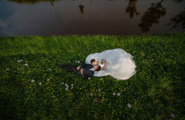 Photograph Pore Ooi Couple Together on One Eyeland