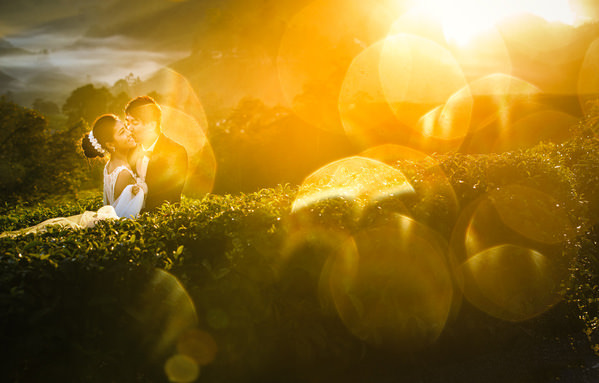 Photograph Pore Ooi Couple Together on One Eyeland