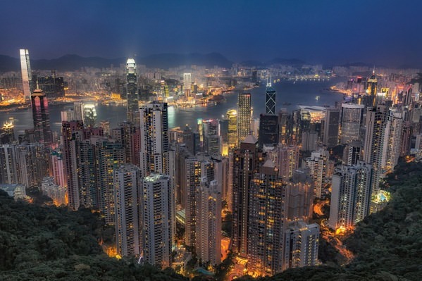 Photograph Wataru Aoki Concrete Jungle on One Eyeland