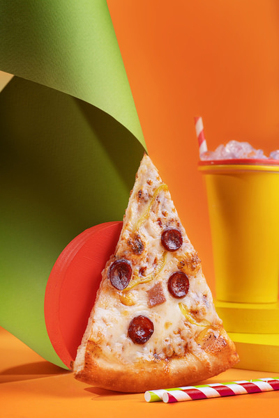 Photograph David Fedulov Pizza on One Eyeland