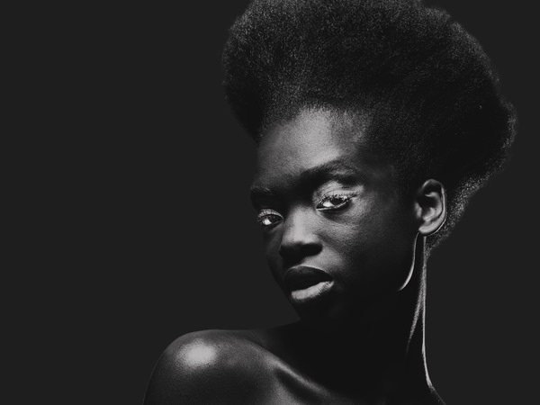 Photograph Gabriel Gonzalez Beauty With Black Woman on One Eyeland