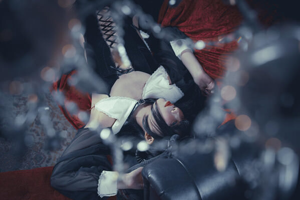 Photograph Danduka Yasuo Irreverent on One Eyeland