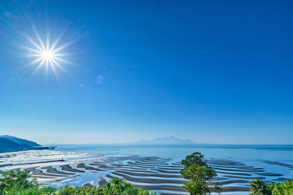 Photograph Yukimi Kurihara Scenery That Can Be Seen Only At Low Tide on One Eyeland
