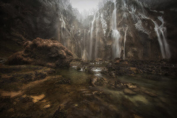 Photograph Stefano Caccia The Water Wall on One Eyeland