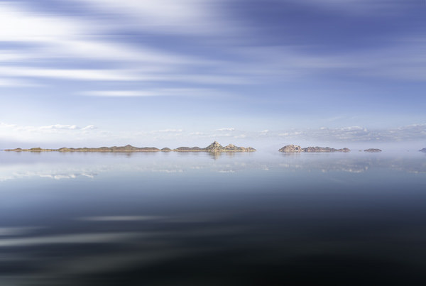 Photograph Graham Earnshaw Neon Wilderness on One Eyeland
