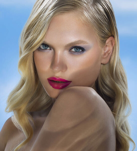 Photograph Jonathan Knowles Summer Beauty on One Eyeland