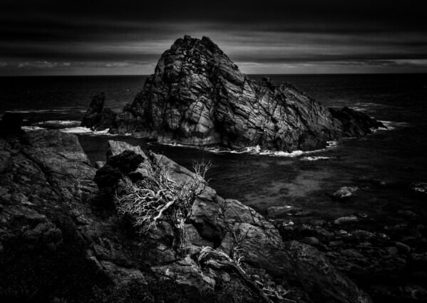 Photograph Graham Earnshaw Timeless Beauty on One Eyeland