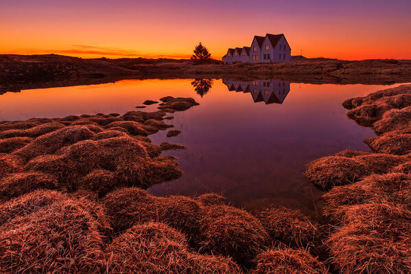 Photograph Bragi Ingibergsson Brin Purple Sunset on One Eyeland