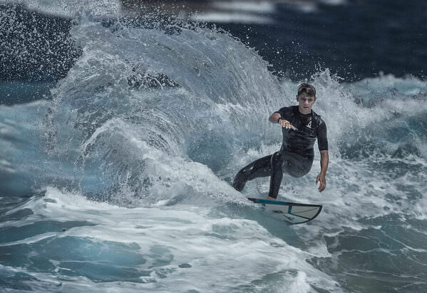 Photograph Steve Turner Cutting Left on One Eyeland