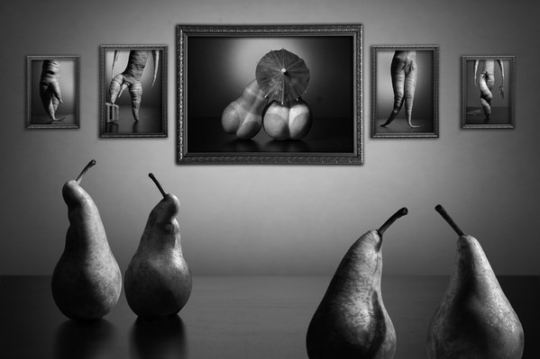Photograph Victoria Ivanova The Nude Art Exhibition on One Eyeland