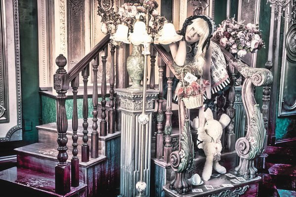 Photograph Danduka Yasuo Alice on One Eyeland