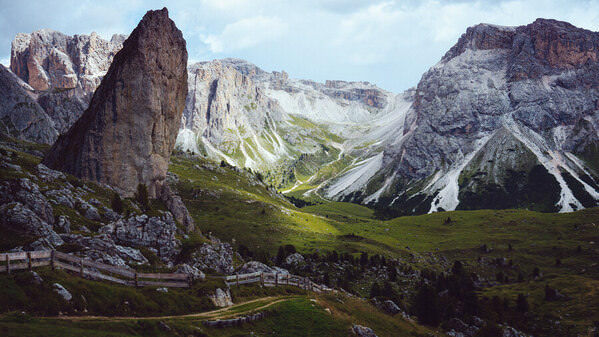 Photograph Carlos Espejel Ered Luin on One Eyeland
