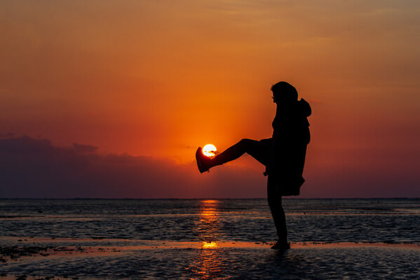 Photograph Zahra Nouri Kick The Sun on One Eyeland