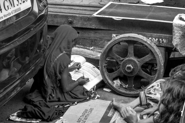 Photograph Rakshit Chauhan Education On Street on One Eyeland
