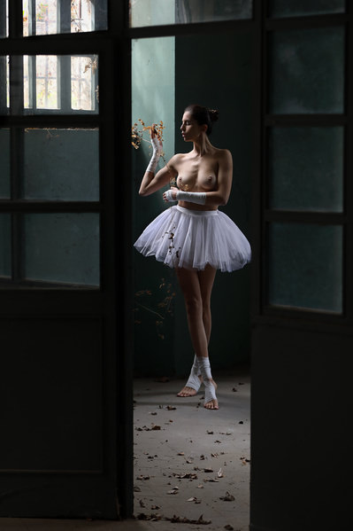 Photograph Roberto Manetta The Last Ballet on One Eyeland
