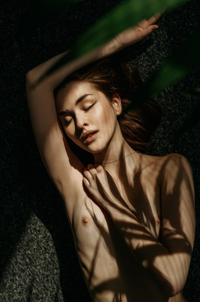 Photograph Martin Krystynek Sensual Beauty on One Eyeland