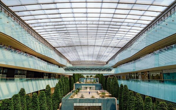 Photograph Atefeh Karimzadeh Iran Mall on One Eyeland
