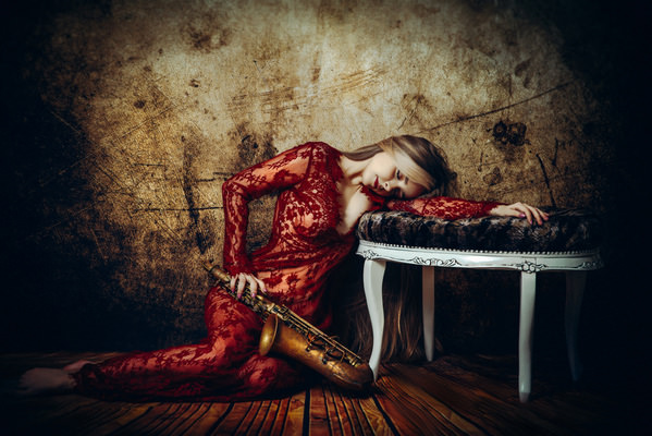 Photograph Ruslan Bolgov I Went To Sleep With Music In My Soul on One Eyeland