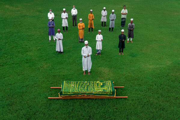 Photograph Sujon Adikary An Islamic Funeral on One Eyeland