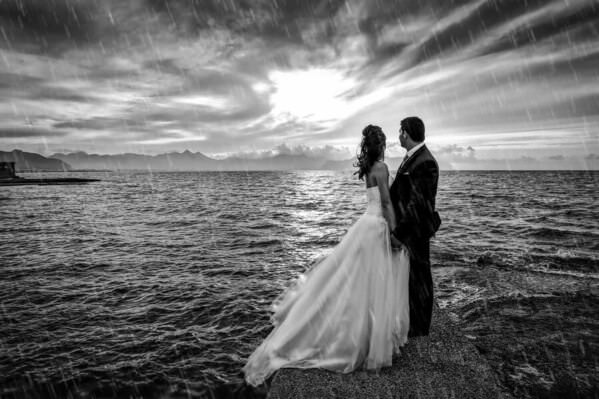 Photograph Vincenzo Di Liberto Wedding Day Sotto La Pioggia on One Eyeland